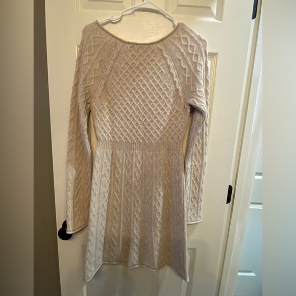 Peruvian Connection 100% Royal Alpaca Dress - Picture 2 of 11